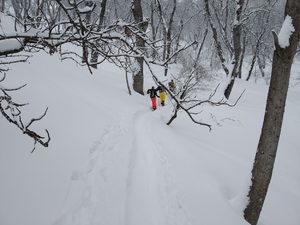Скитур в Арсланбобе. Фото: В. Савин